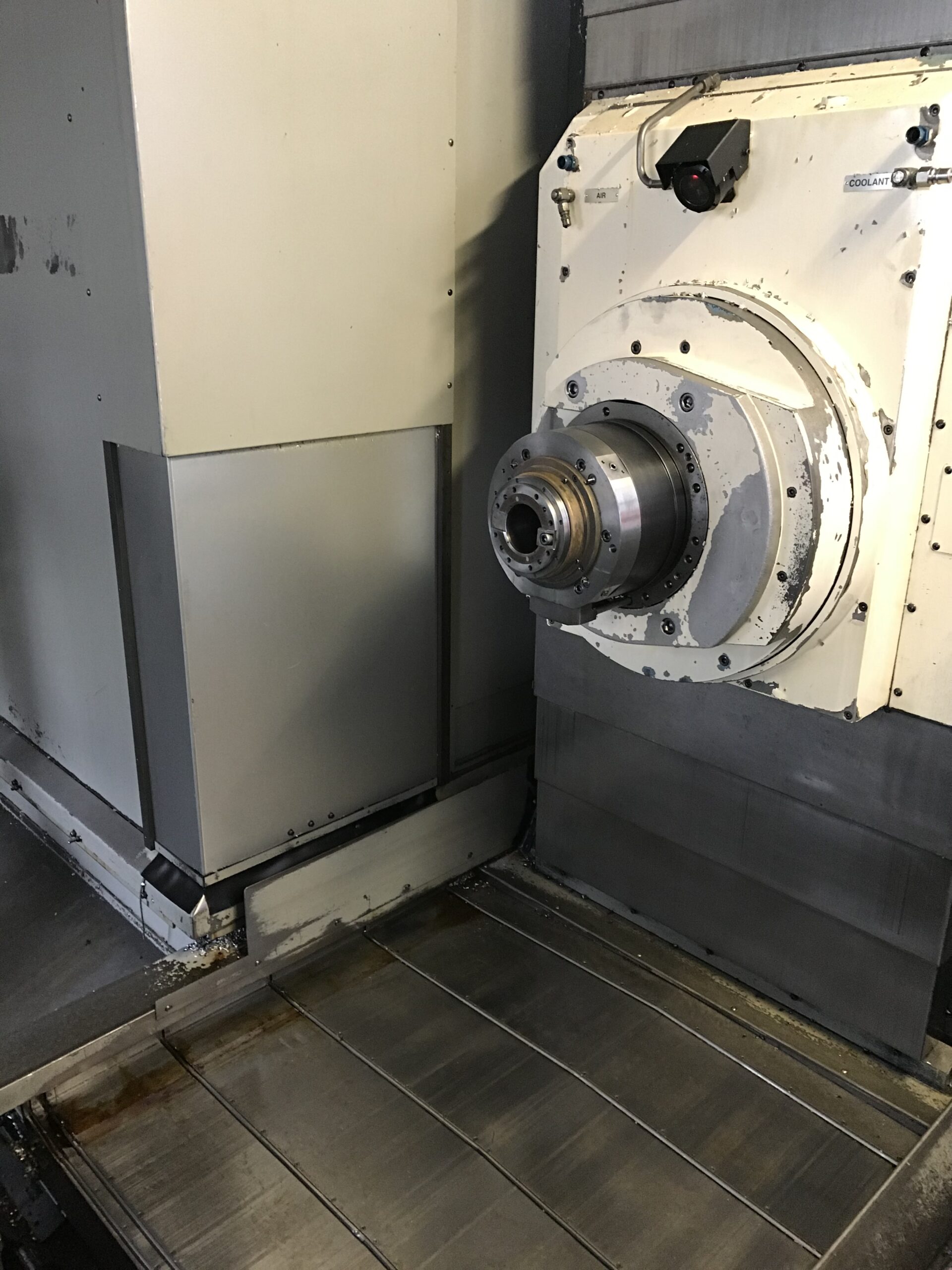SOLD - 2005 MAKINO MCD-2016 Horizontal Machining Centre - Image 7