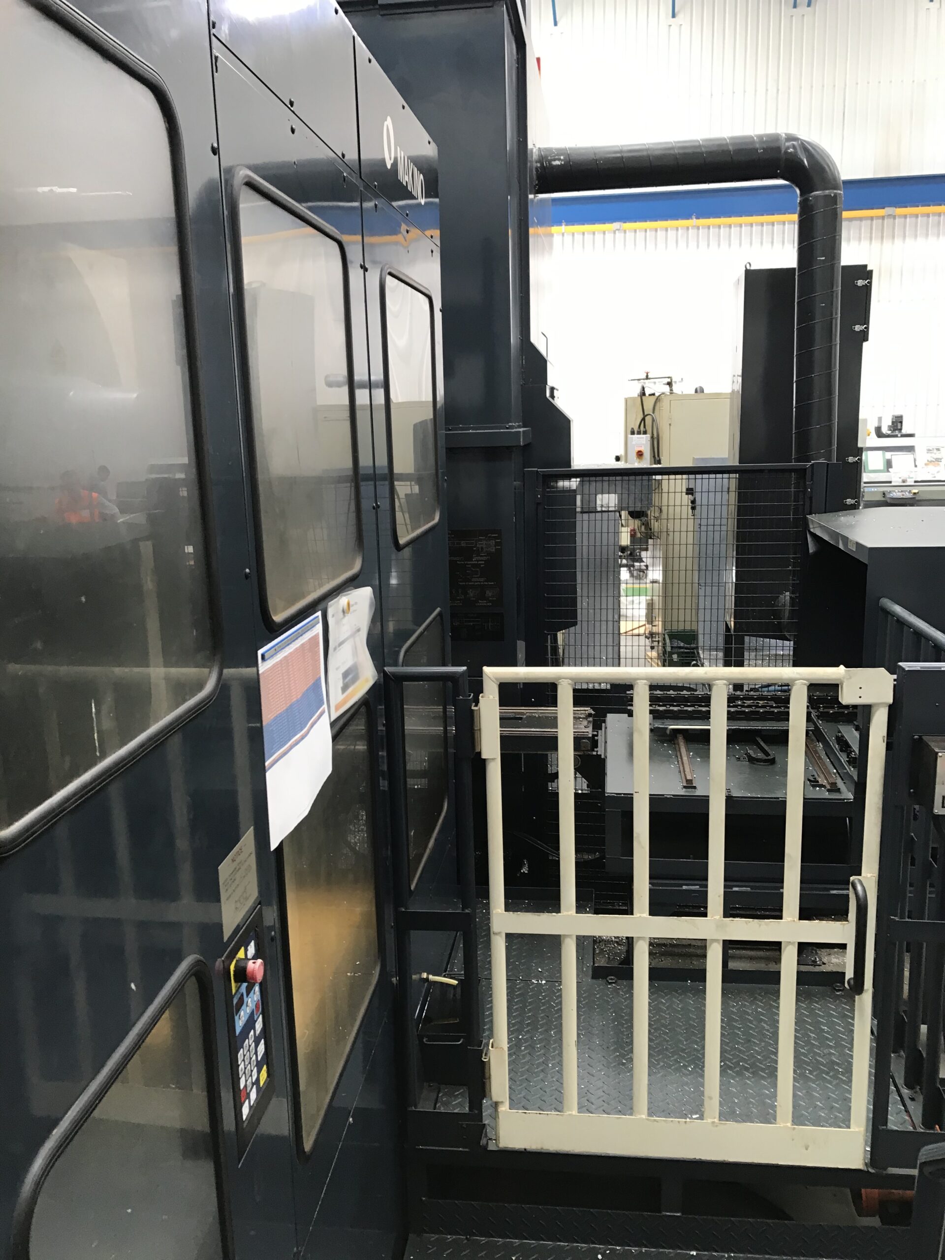 SOLD - 2005 MAKINO MCD-2016 Horizontal Machining Centre - Image 17