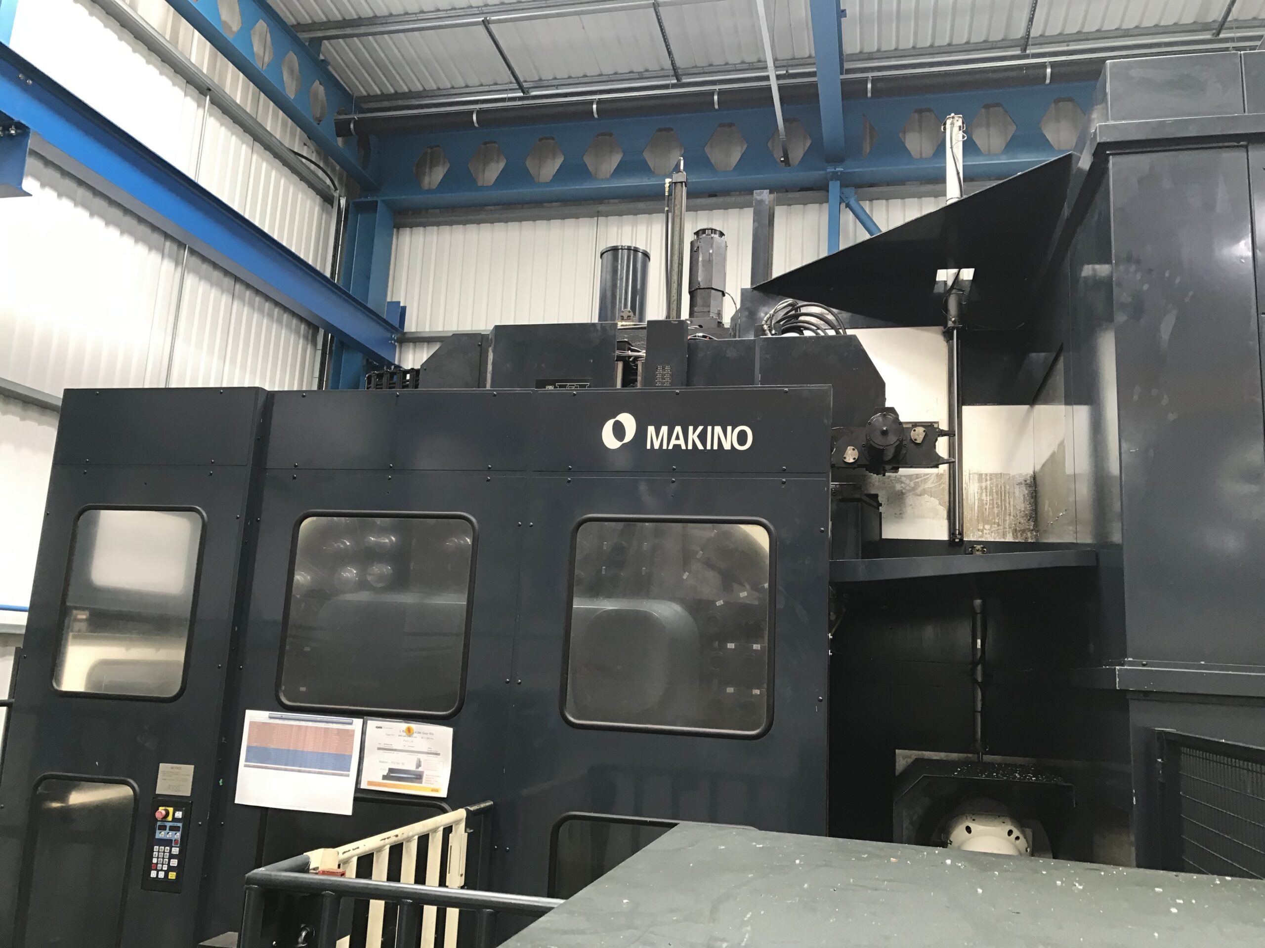 SOLD - 2005 MAKINO MCD-2016 Horizontal Machining Centre - Image 25