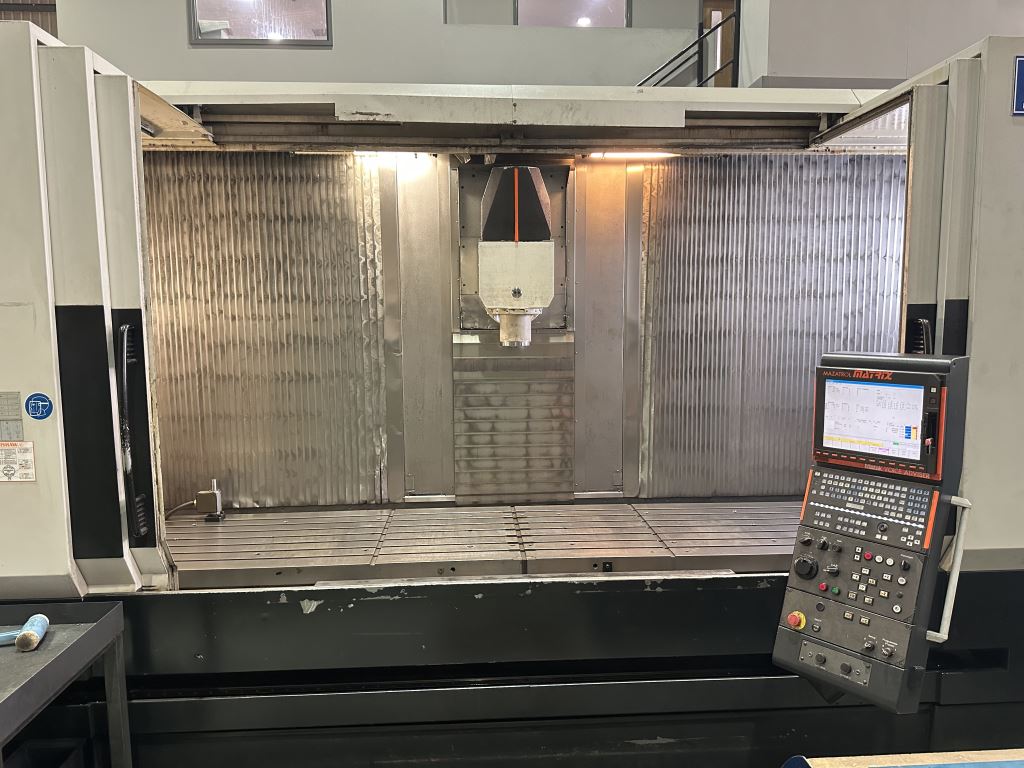 SOLD - 2009 Mazak VTC-800/30SR - Image 3