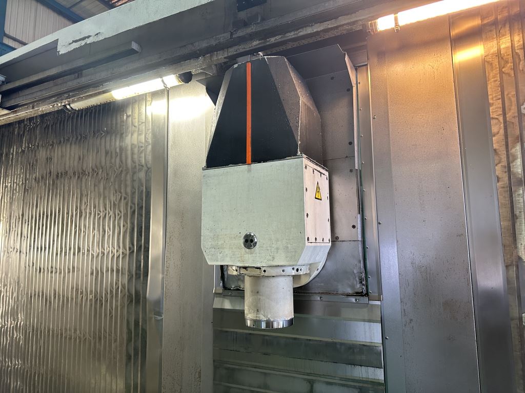 SOLD - 2009 Mazak VTC-800/30SR - Image 5